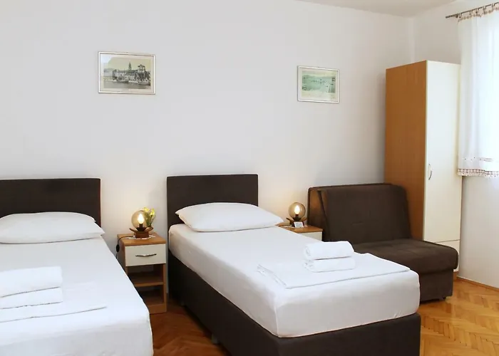 Mito And 3* Trogir