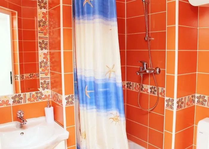 Mito And Konukevi 3*