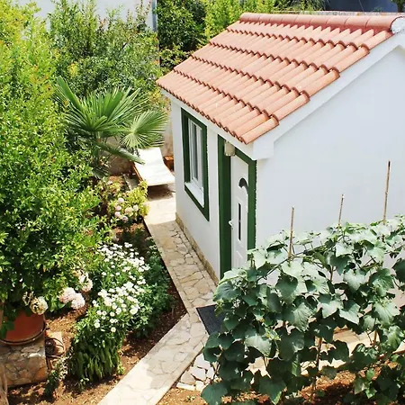 Mito And Gostinjska kuća 3*