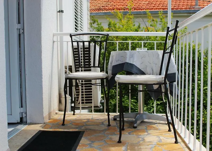 Mito And 招待所 特罗吉尔