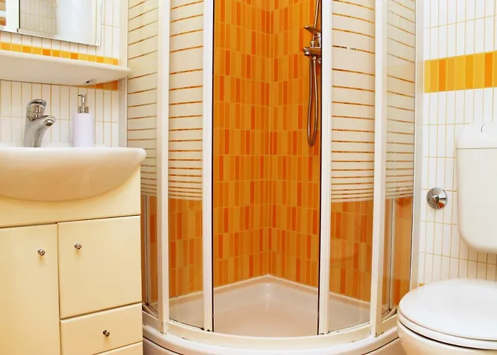 招待所 Mito And 特罗吉尔