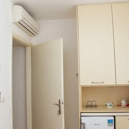 Gostinjska kuća Mito And 3*